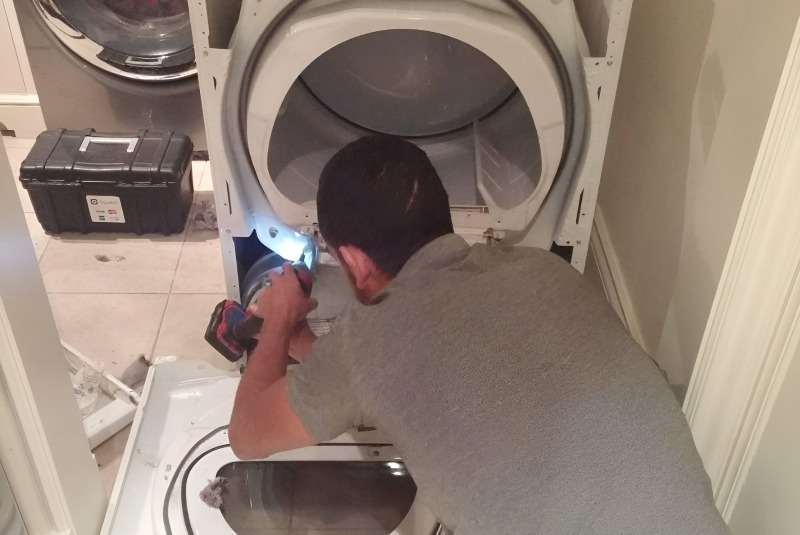 Stackable Washer and Dryer Repair in Doral